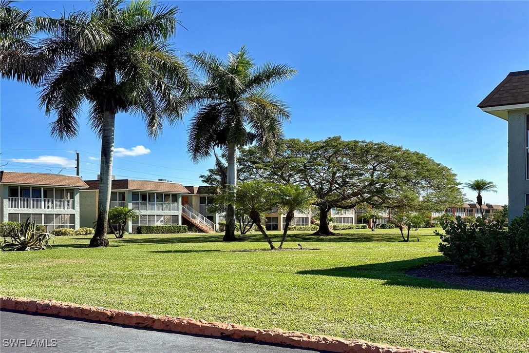 2 Bed Condominium for Sale in Sorrento Villas, FL, $199,000 — photo 23