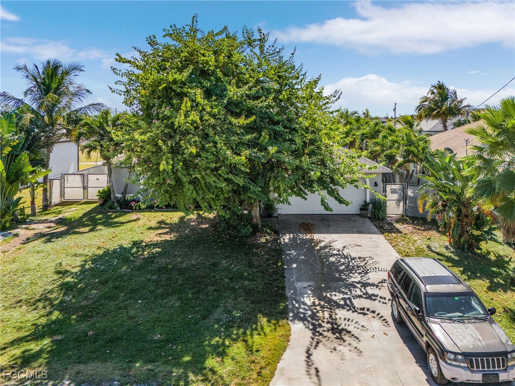 4 Bed SingleFamilyResidence for Sale in Cape Coral, photo 23