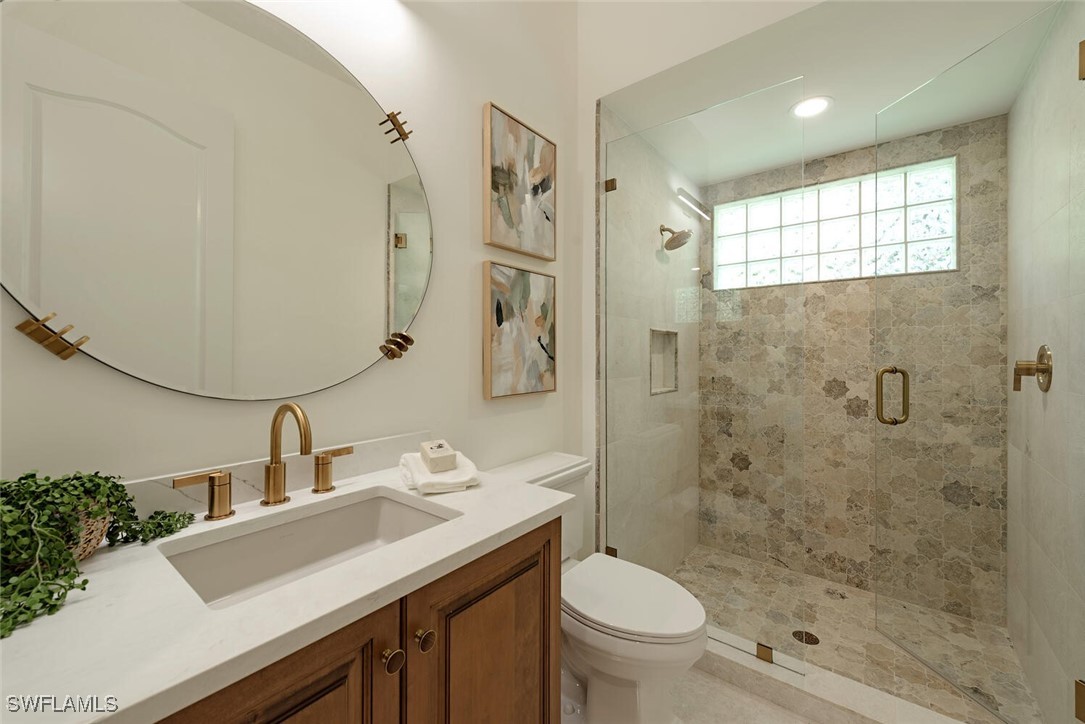 6 Bed Pool Home for Sale in Colliers Reserve, photo 23