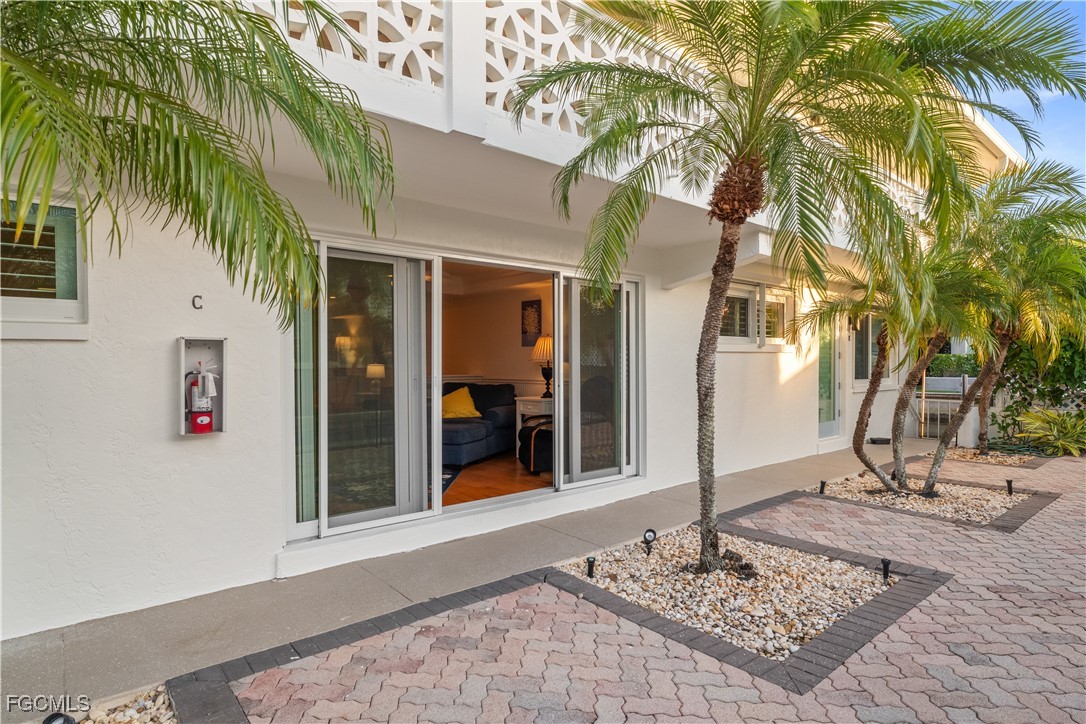 2 Bed Waterfront Home for Sale in Naples, FL, $899,000 — photo 23