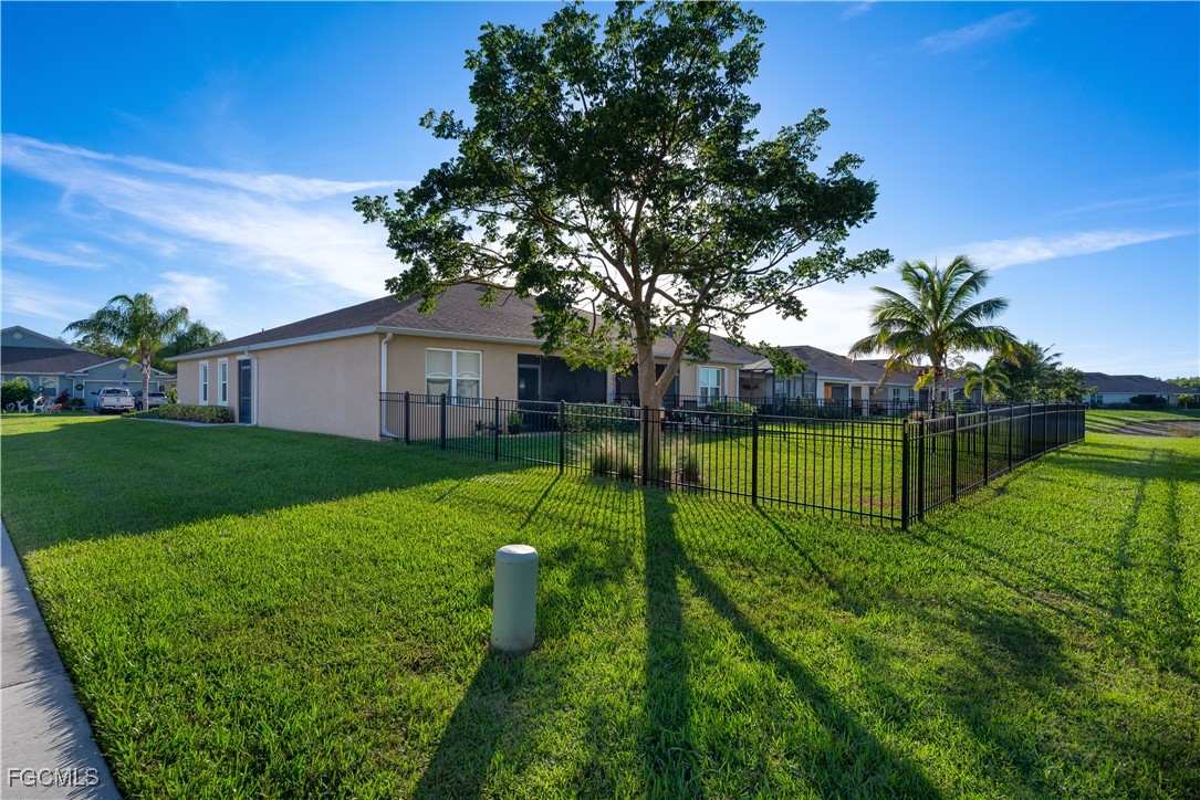 2 Bed Attached for Sale in Magnolia Landing, FL, $279,900 — photo 23