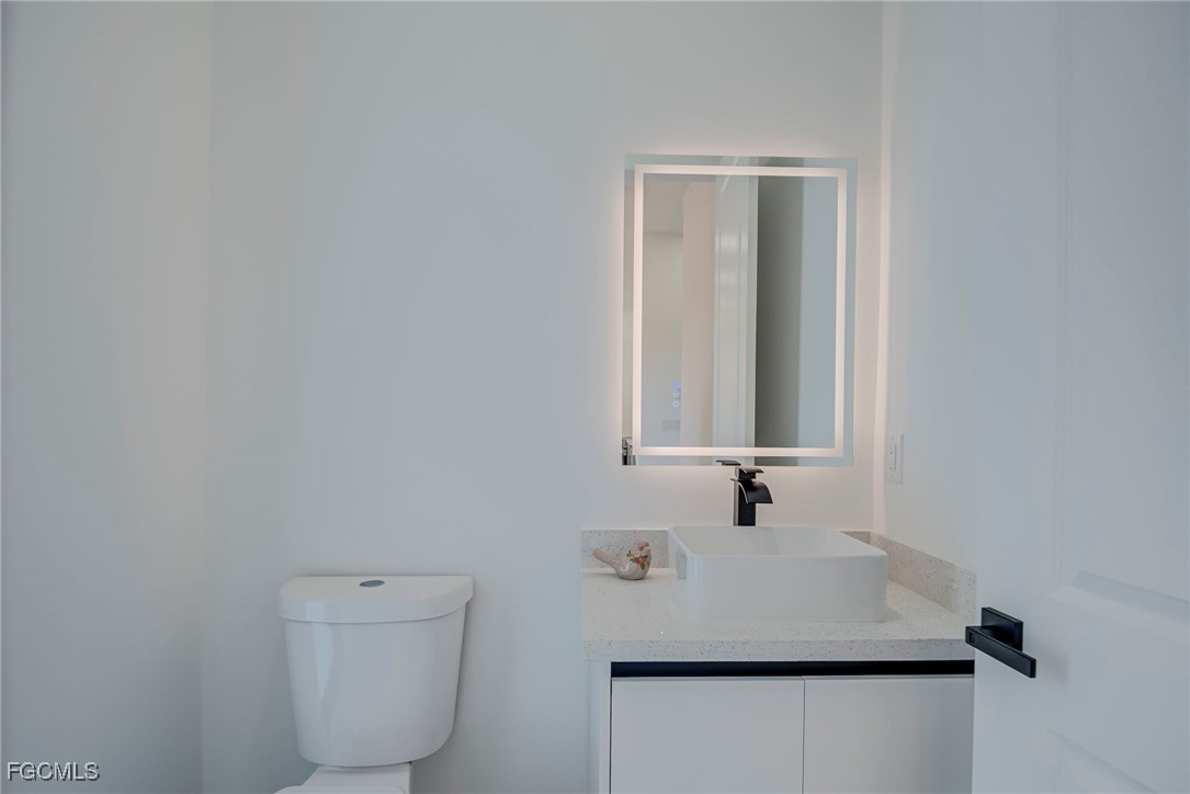 3 Bed SingleFamilyResidence for Sale in Lehigh Acres, photo 23