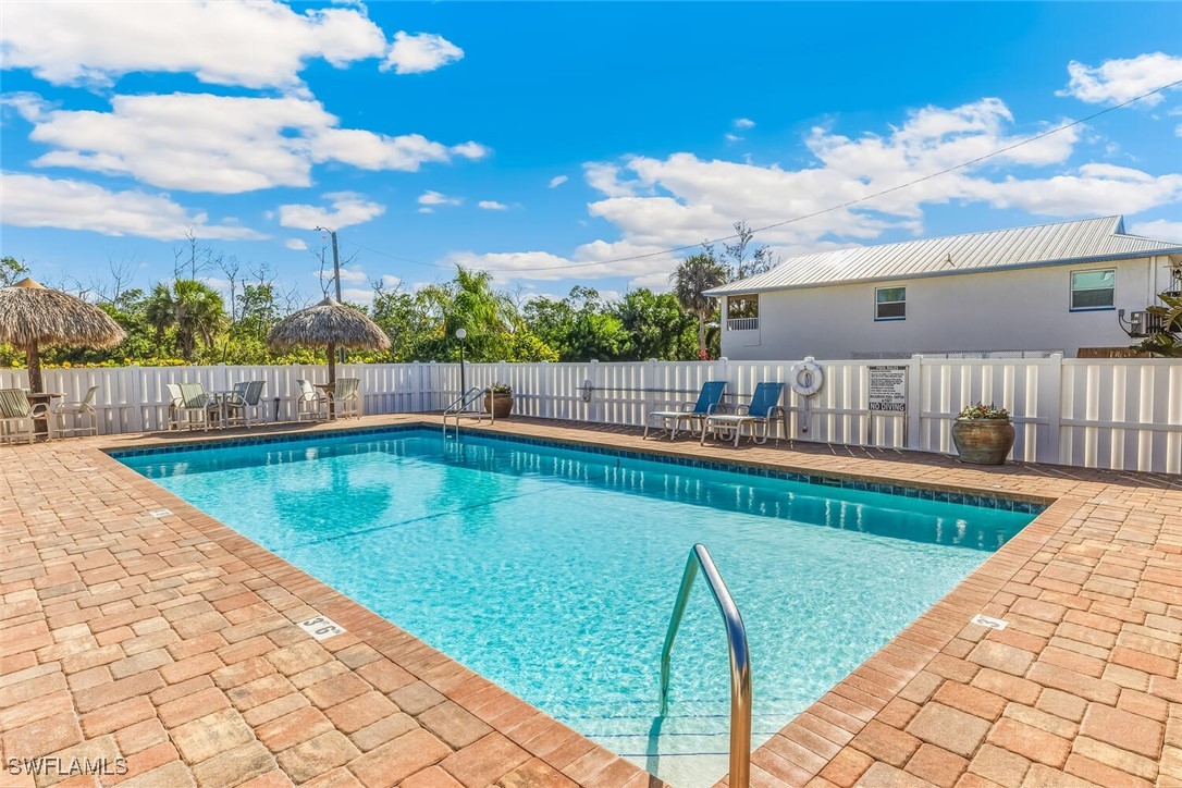 2 Bed Pool Home for Sale in Fort Myers Beach, photo 23