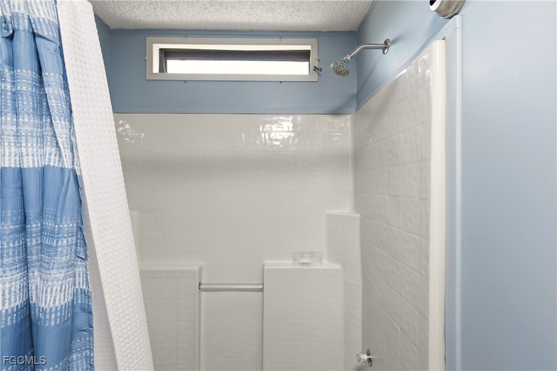 2 Bed ManufacturedHome for Sale in North Fort Myers, FL — photo 23