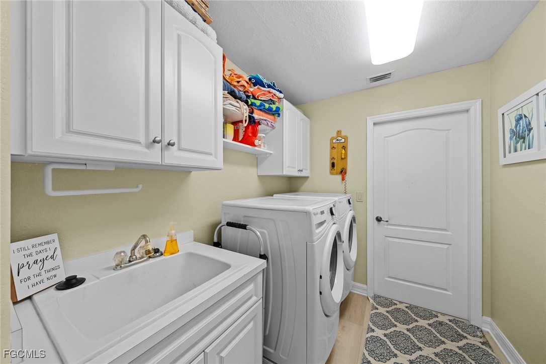 3 Bed Pool Home for Sale in Matlacha Isles, FL, $874,900 — photo 23