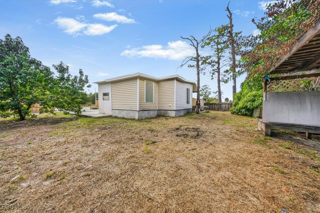 3 Bed ManufacturedHome for Sale in Suncoast Estate, FL — photo 23