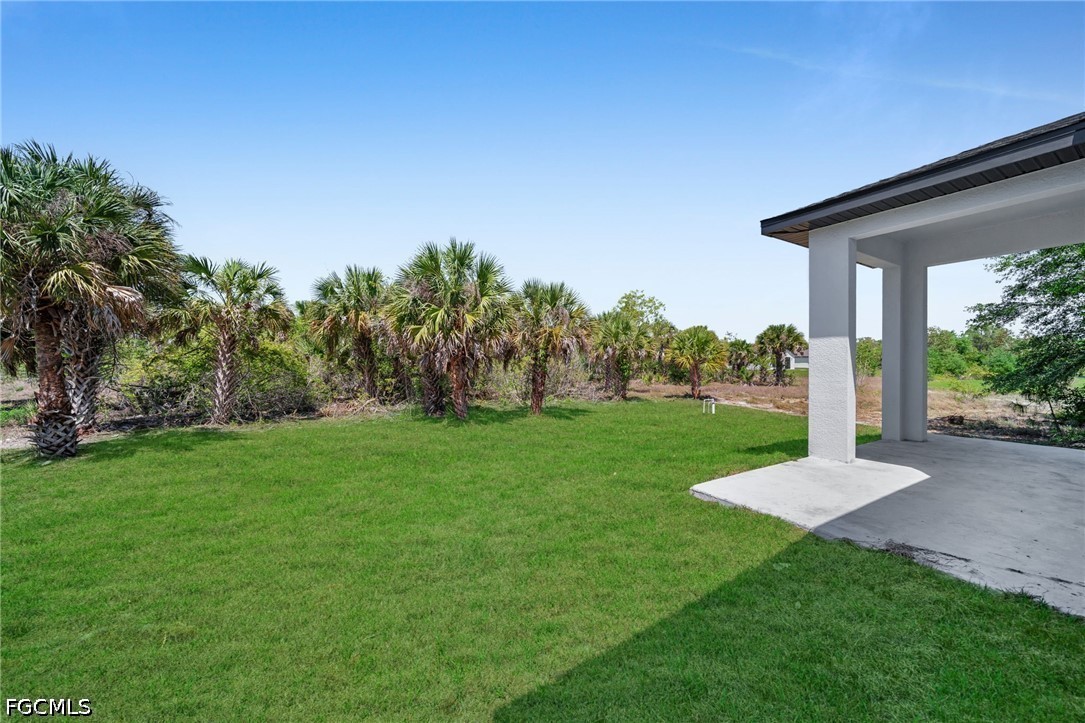 3 Bed SingleFamilyResidence for Sale in Lehigh Acres, photo 23