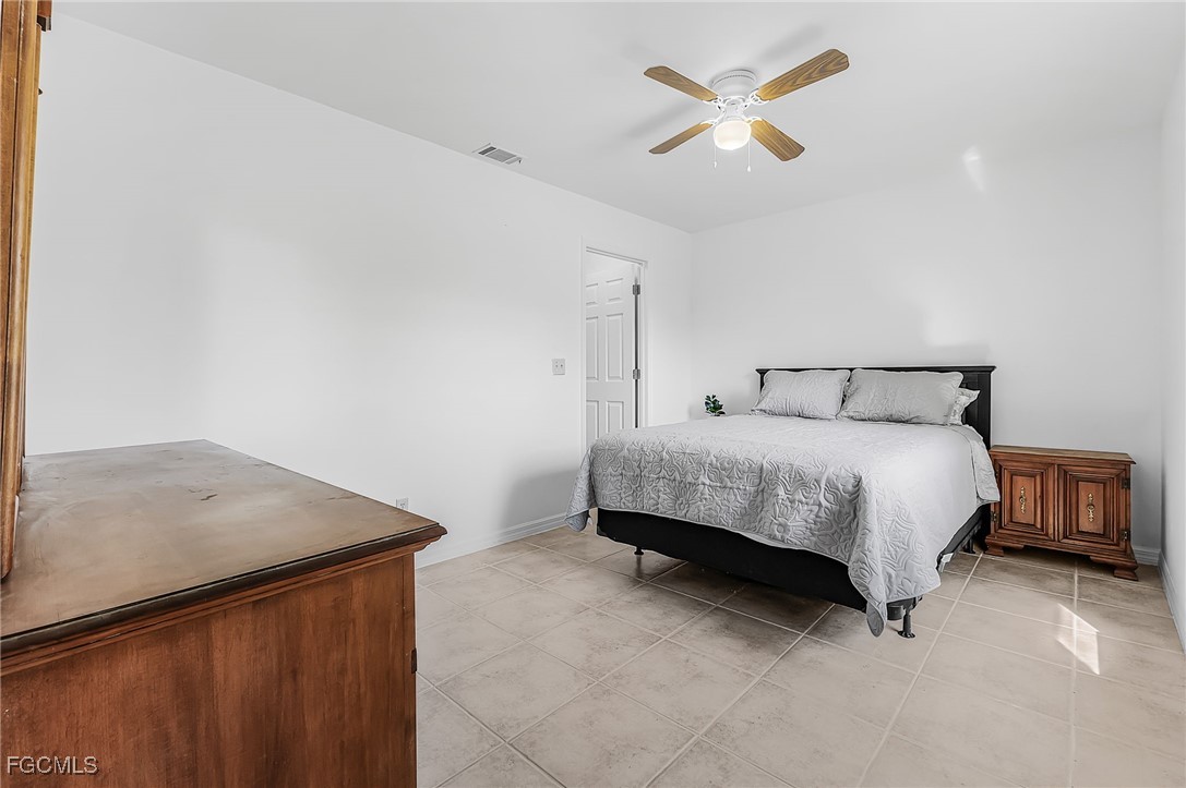 2 Bed Attached for Sale in Cape Coral, photo 23