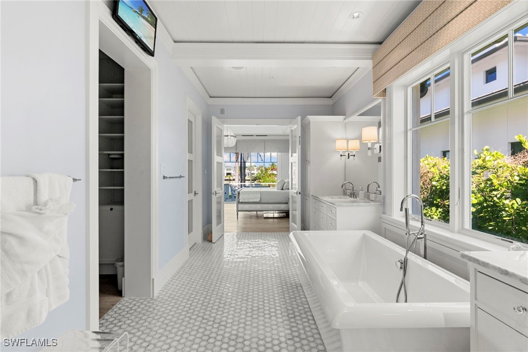 6 Bed Pool Home for Sale in Aqualane Shores, FL, $15,250,000 — photo 23