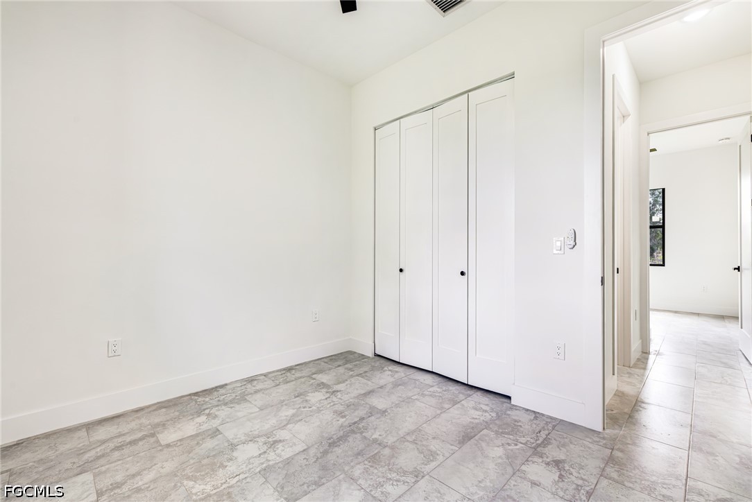 3 Bed SingleFamilyResidence for Sale in Lehigh Acres, photo 23