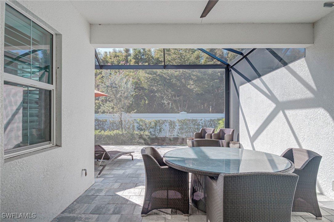 2 Bed Attached for Sale in Naples, photo 23