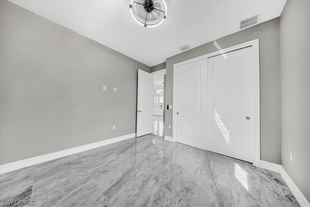 4 Bed SingleFamilyResidence for Sale in Lehigh Acres, photo 23
