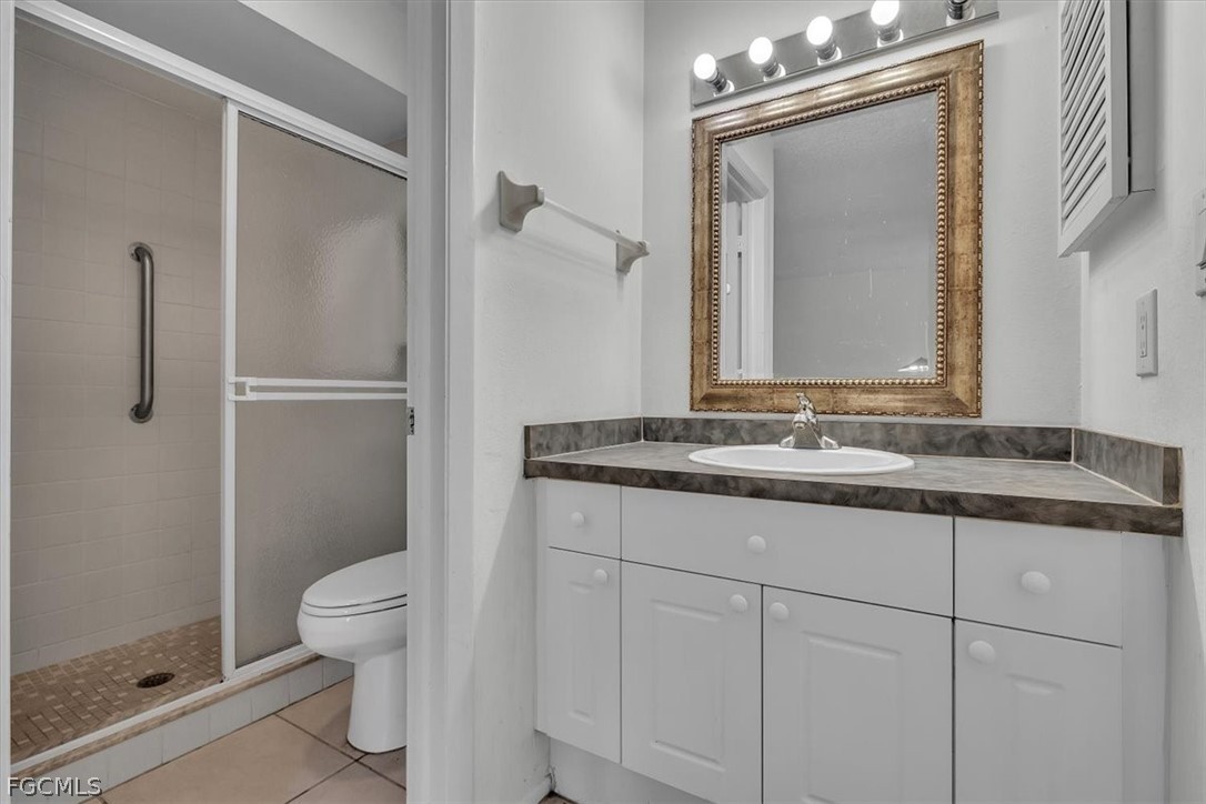 2 Bed Attached for Sale in Pinewood Villas, FL, $125,000 — photo 23