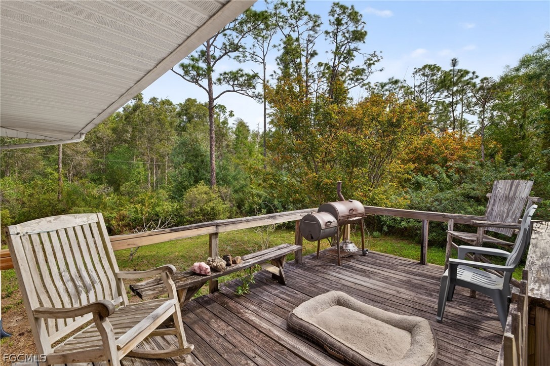 2 Bed SingleFamilyResidence for Sale in Fort Myers, FL — photo 23