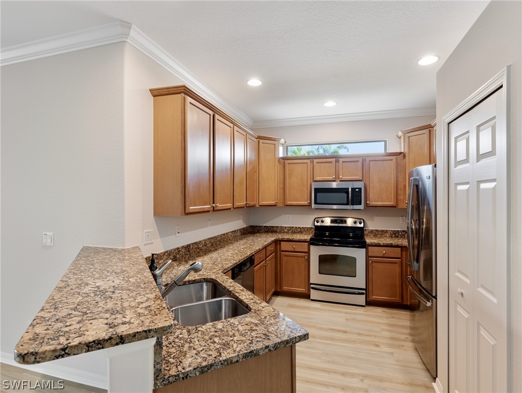 2 Bed Attached for Sale in Bella Terra, FL — photo 23