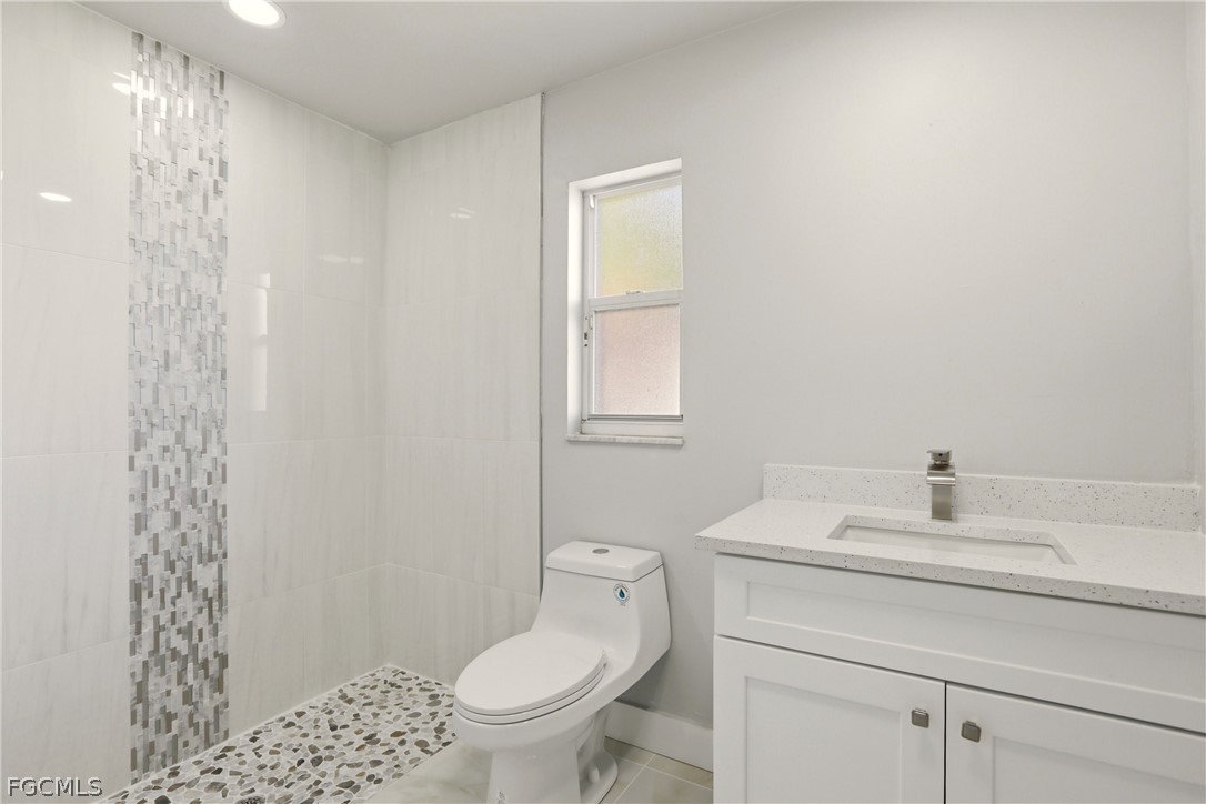 3 Bed SingleFamilyResidence for Sale in Cape Coral, FL — photo 23
