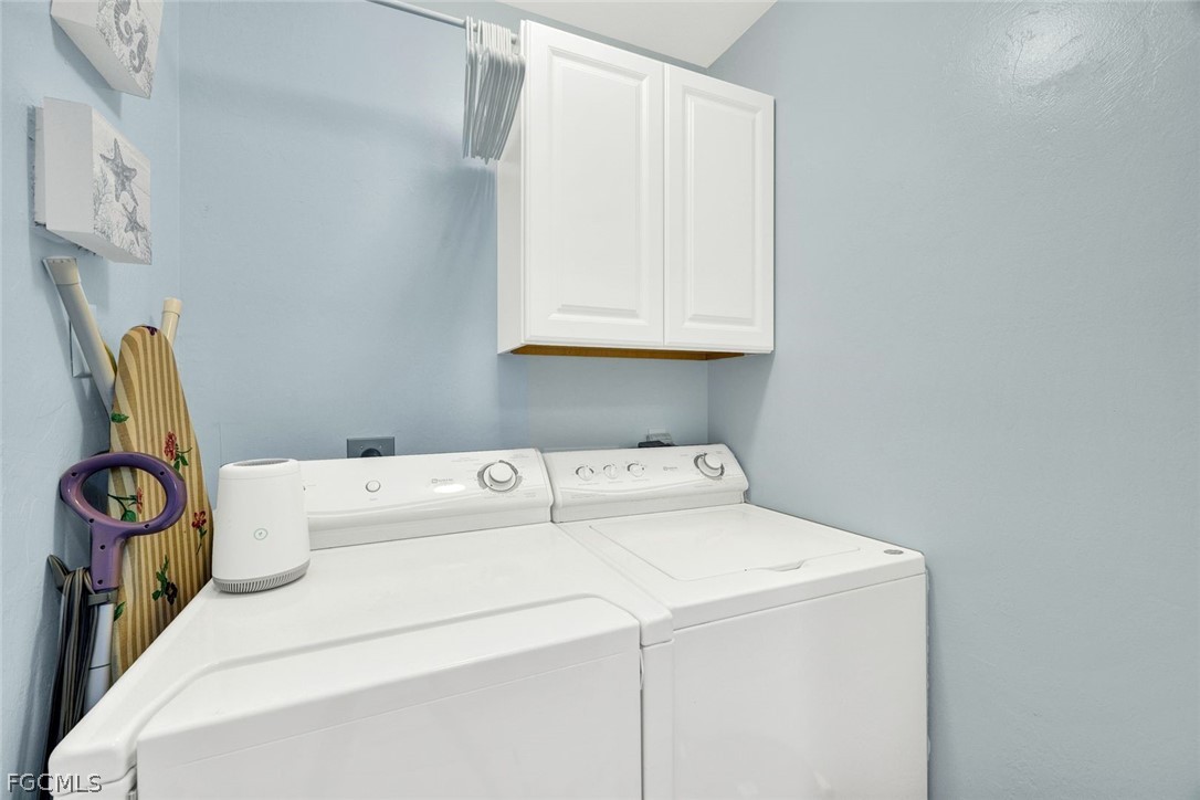 2 Bed Condominium for Sale in Clubhouse Villas, FL, $189,000 — photo 23