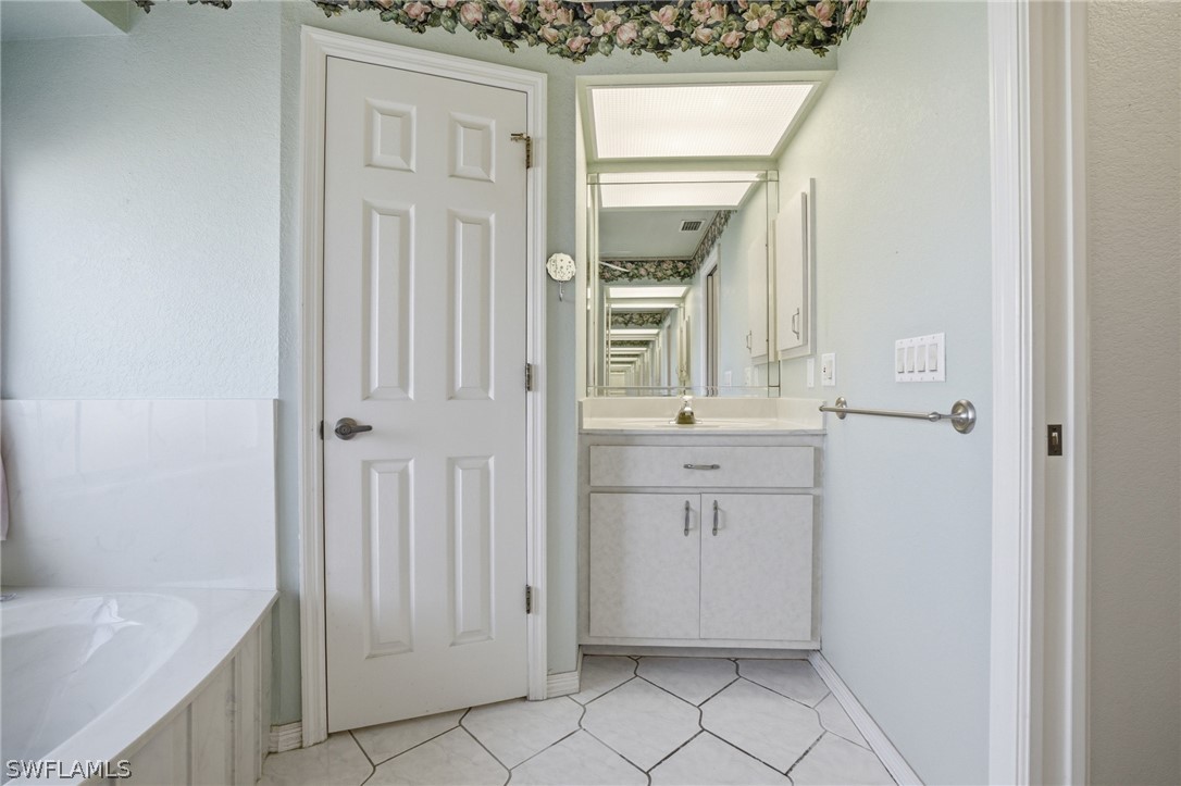 3 Bed SingleFamilyResidence for Sale in Punta Gorda, FL — photo 23
