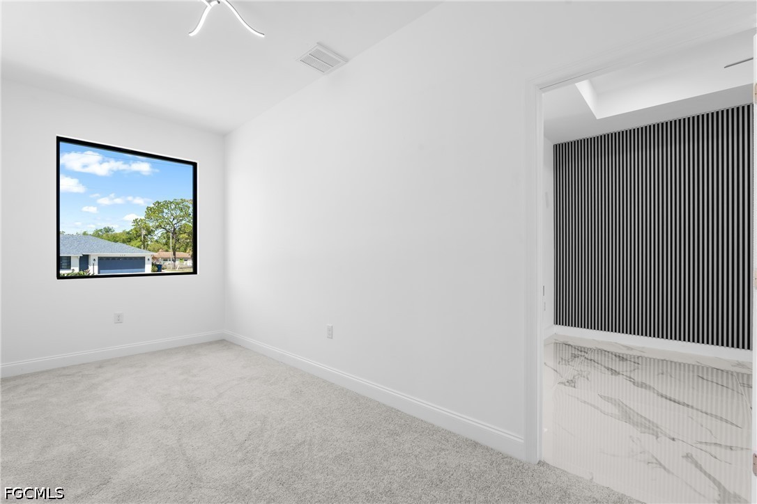 3 Bed SingleFamilyResidence for Sale in Lehigh Acres, photo 23
