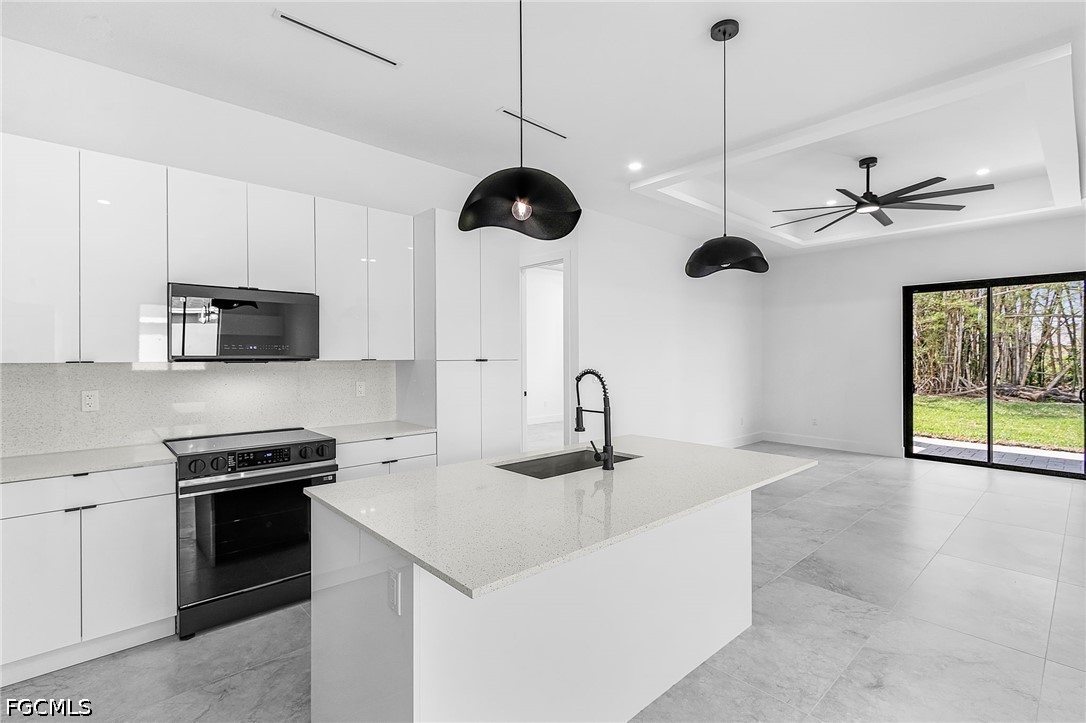 3 Bed SingleFamilyResidence for Sale in Lehigh Acres, photo 23