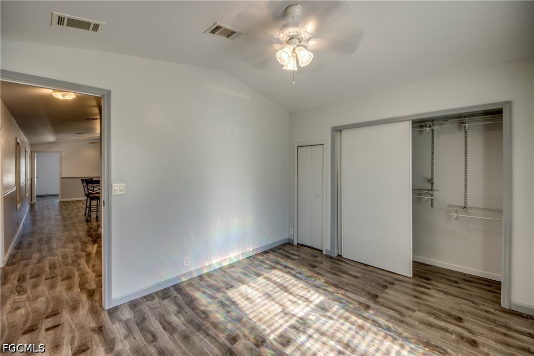 2 Bed ManufacturedHome for Sale in Pine Island Cove, photo 23