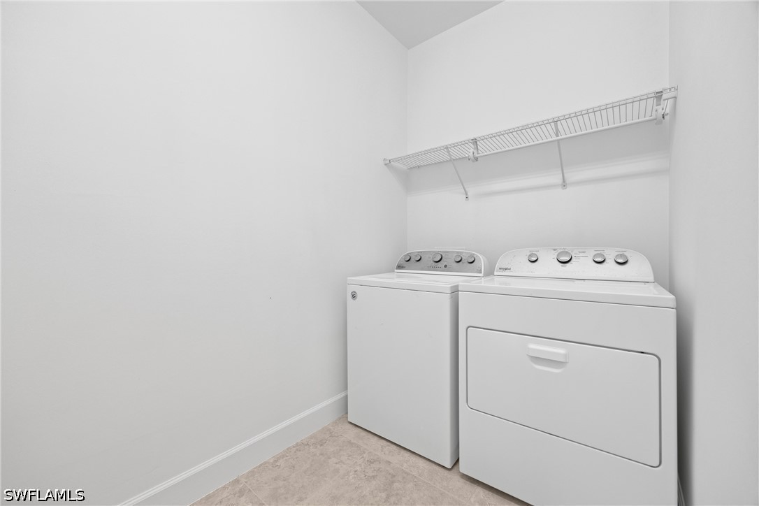 3 Bed SingleFamilyResidence for Sale in Westbrook, photo 23