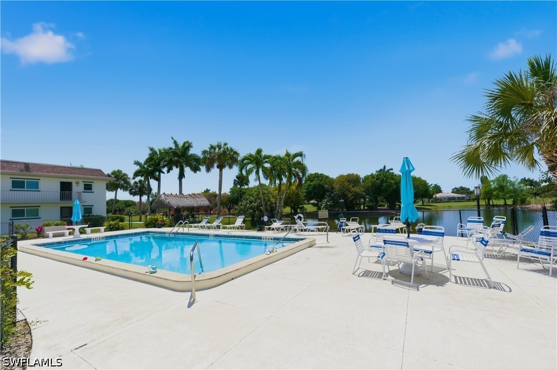2 Bed Waterfront Home for Sale in Naples, photo 23