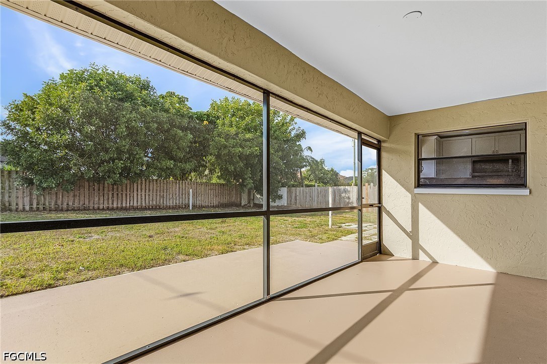 3 Bed SingleFamilyResidence for Sale in Cape Coral, photo 23