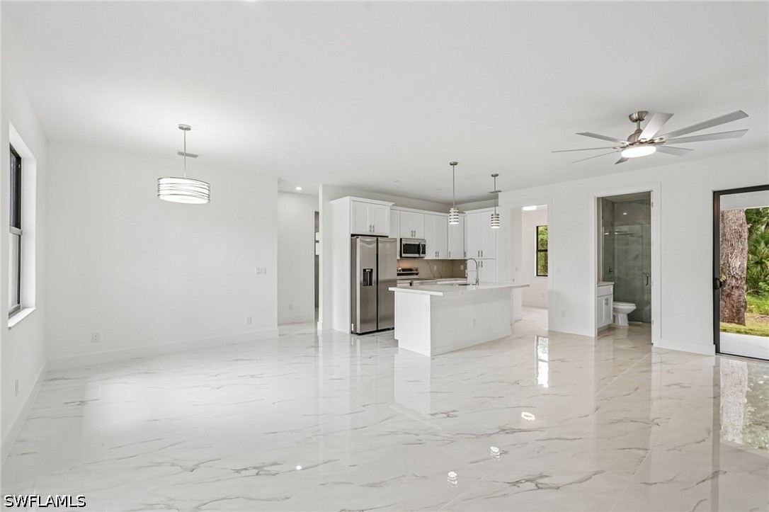 3 Bed SingleFamilyResidence for Sale in Port Charlotte, photo 23