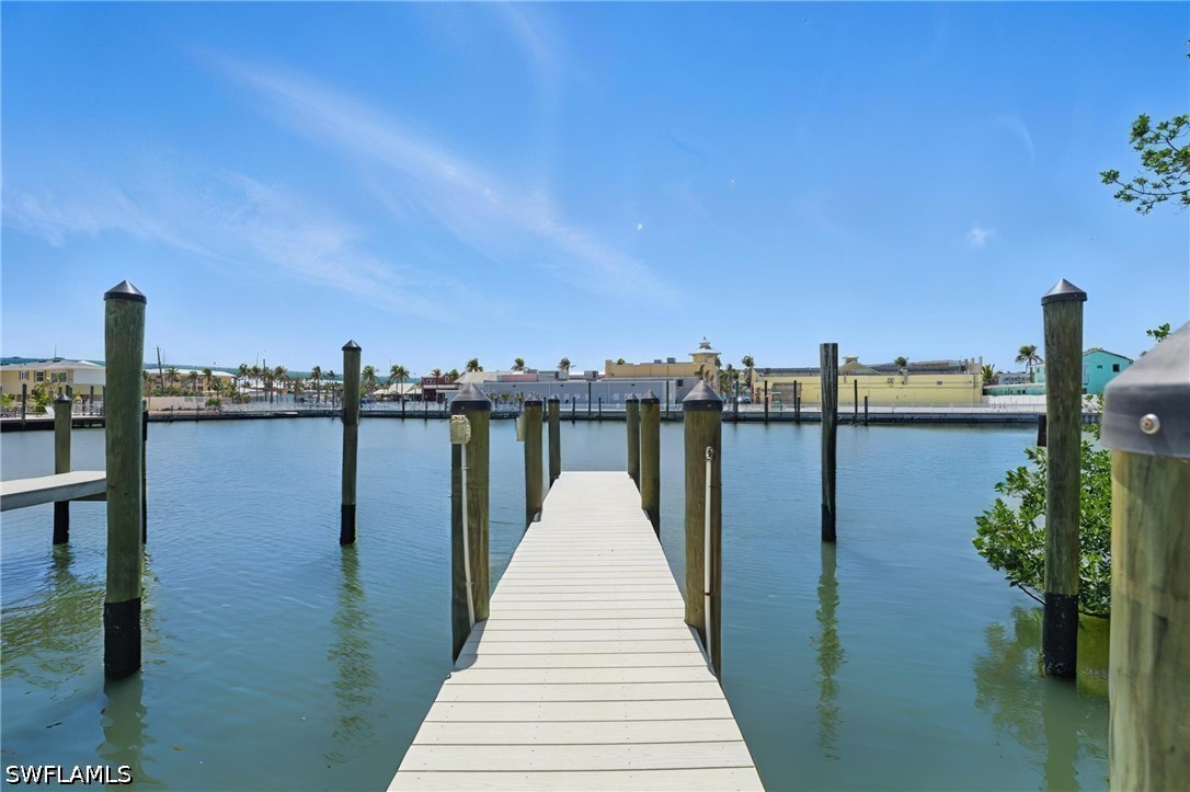 2 Bed Waterfront Home for Sale in Island Shores, photo 23