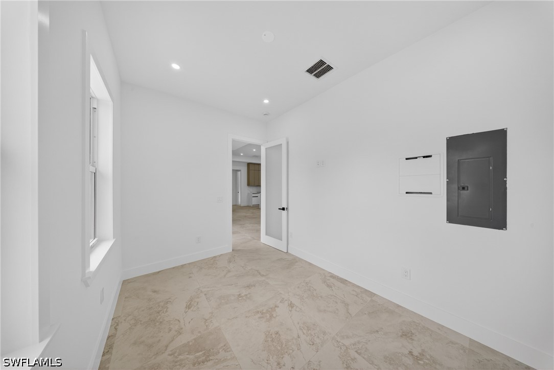 4 Bed SingleFamilyResidence for Sale in Naples, photo 23