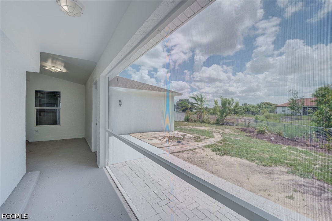 3 Bed Waterfront Home for Sale in Lehigh Acres, photo 23