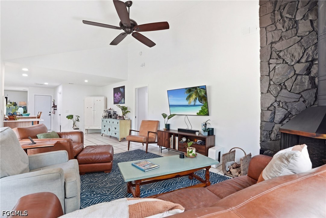 3 Bed Pool Home for Sale in Fort Myers, photo 23