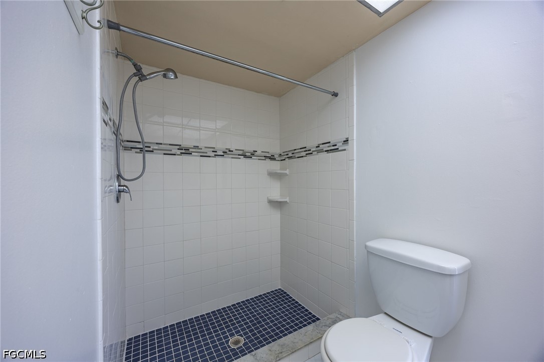 3 Bed SingleFamilyResidence for Sale in Cape Coral, FL — photo 23