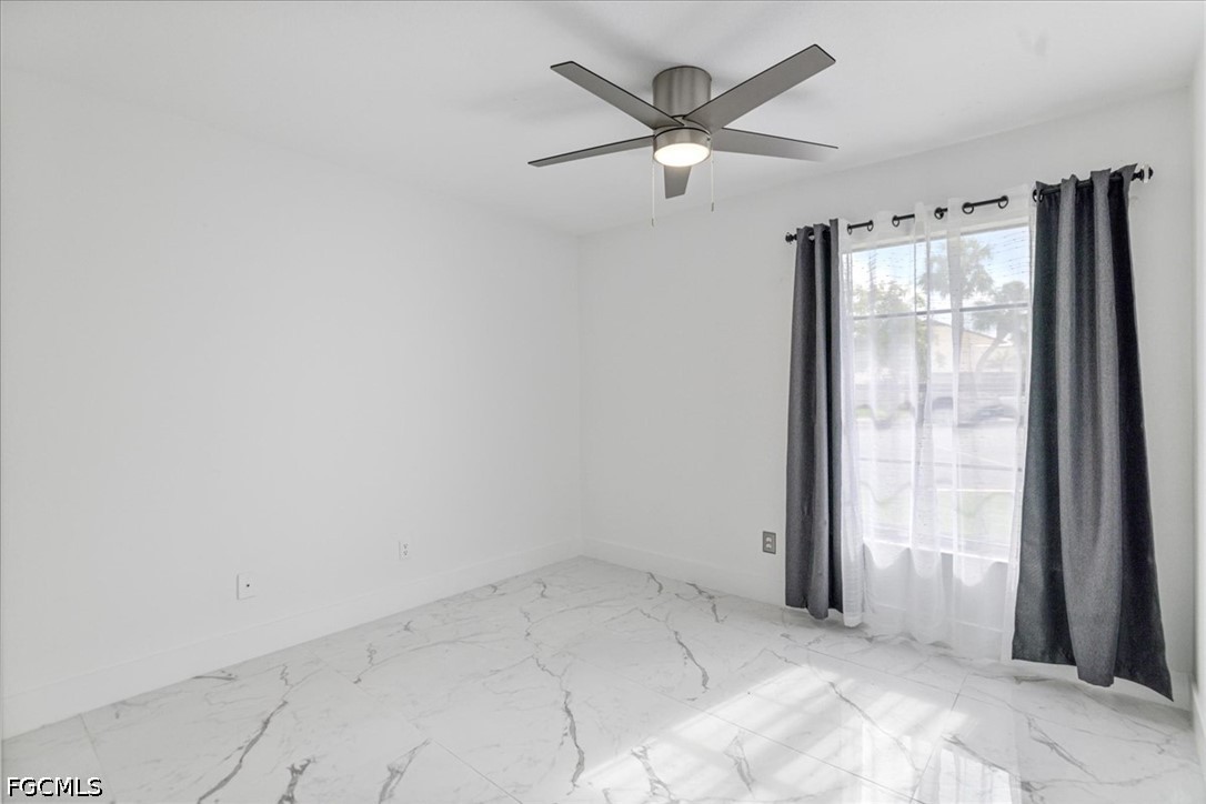 2 Bed Townhouse for Sale in Cape Coral, photo 23