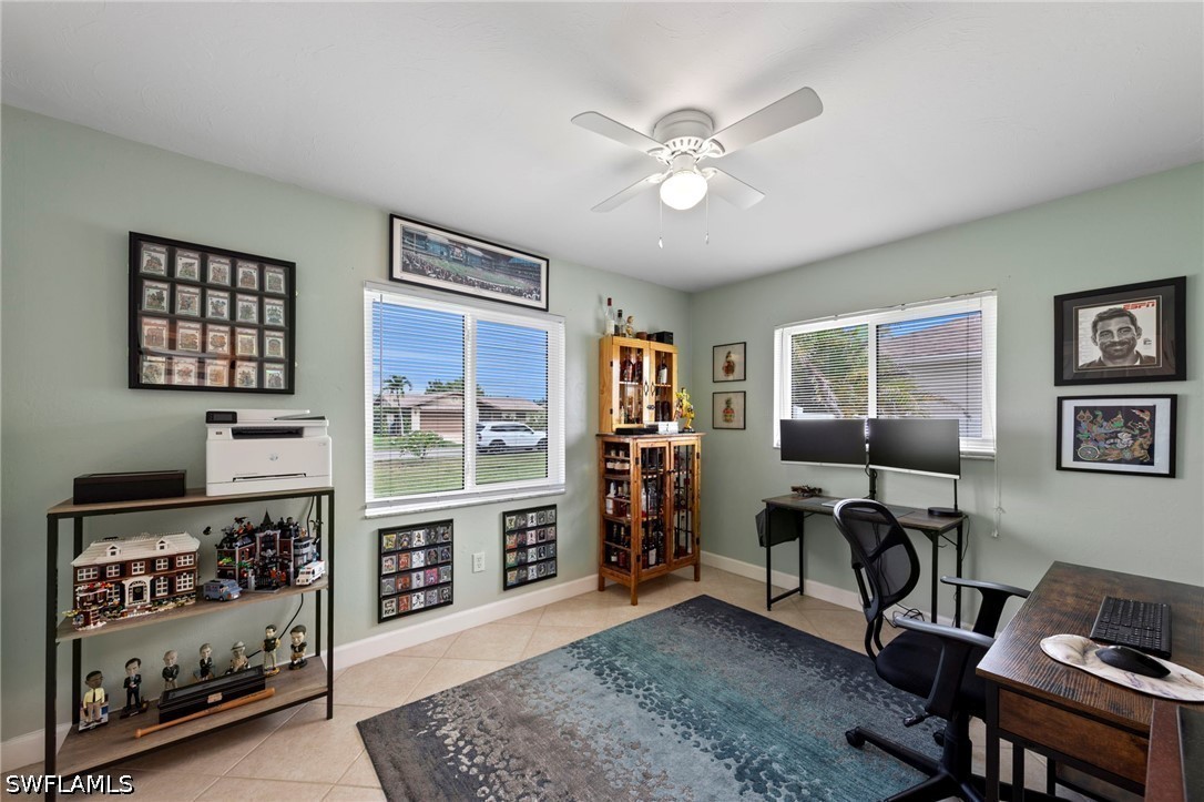 3 Bed Pool Home for Sale in Cape Coral, photo 23
