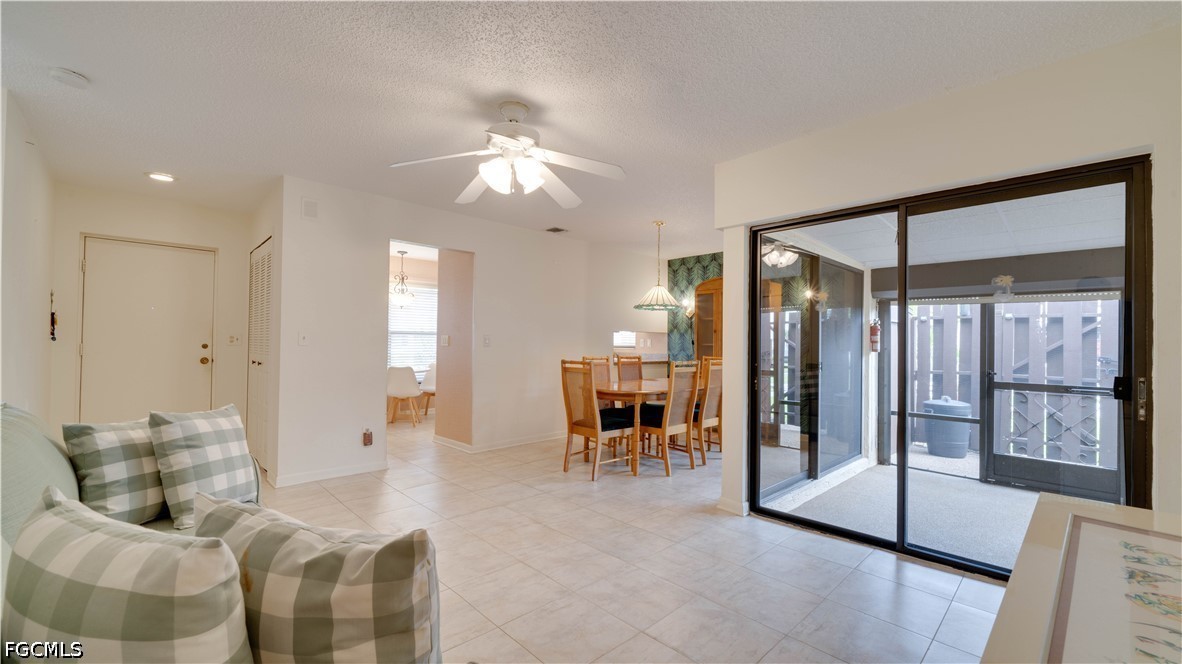 2 Bed Attached for Sale in Cape Coral, photo 23