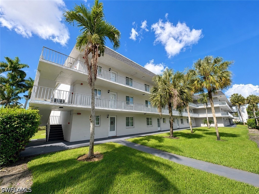 2 Bed Condominium for Sale in Naples, photo 23