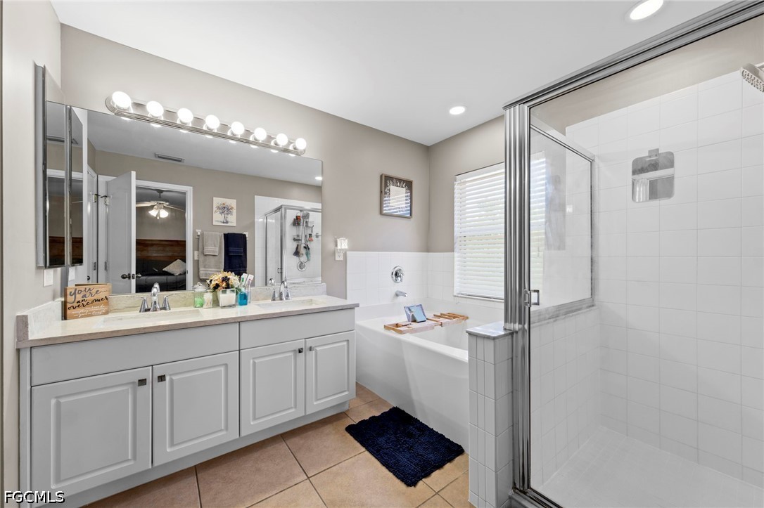 3 Bed SingleFamilyResidence for Sale in Lehigh Acres, photo 23