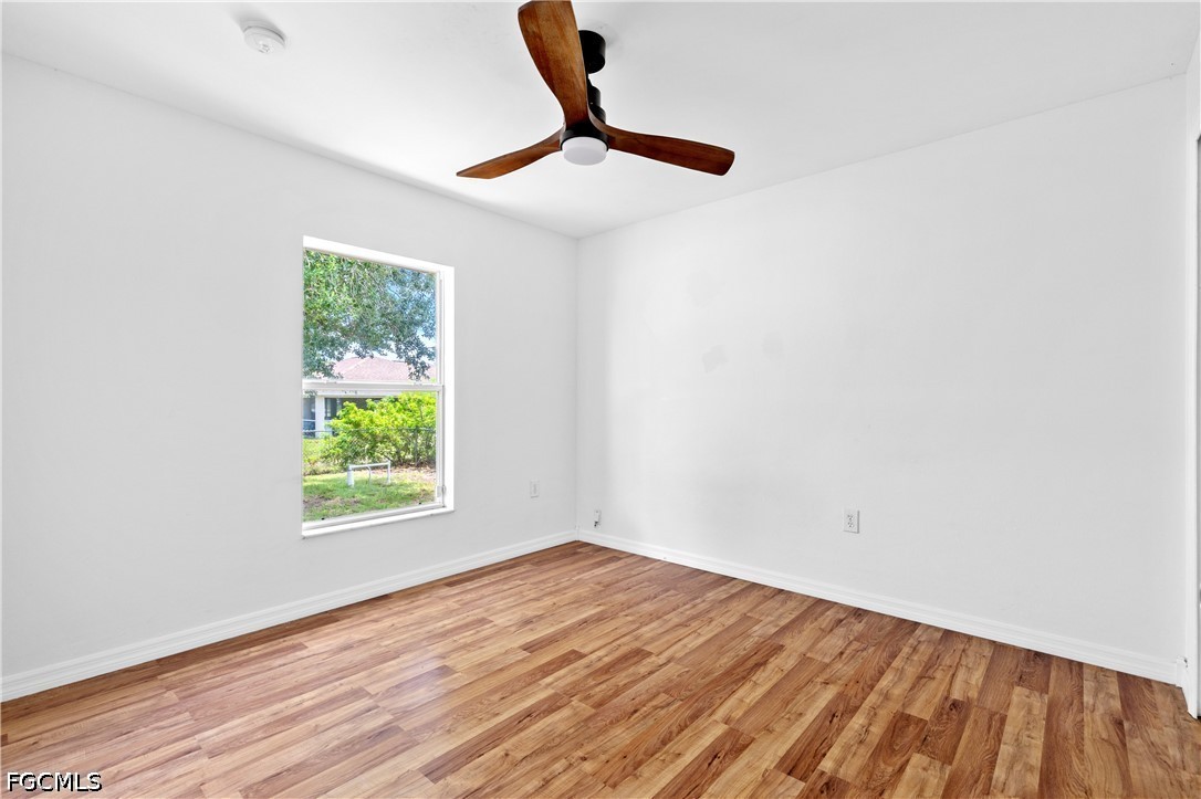 3 Bed SingleFamilyResidence for Sale in Cape Coral, FL — photo 23