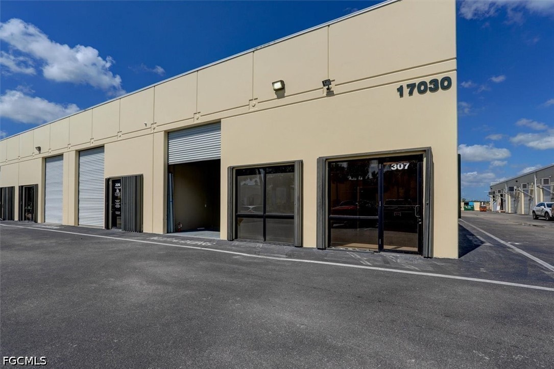 Warehouse for Sale in Fort Myers, FL — photo 23