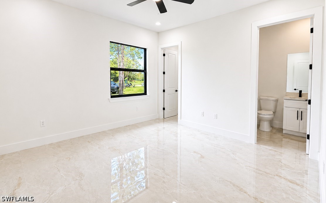 4 Bed SingleFamilyResidence for Sale in Naples, photo 23