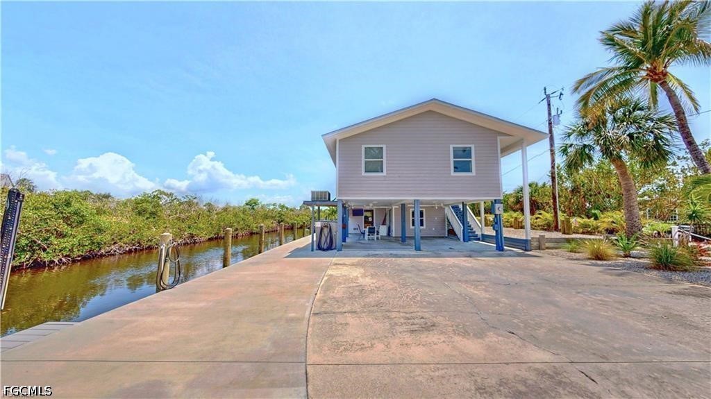 3 Bed Waterfront Home for Sale in Bokeelia, photo 23
