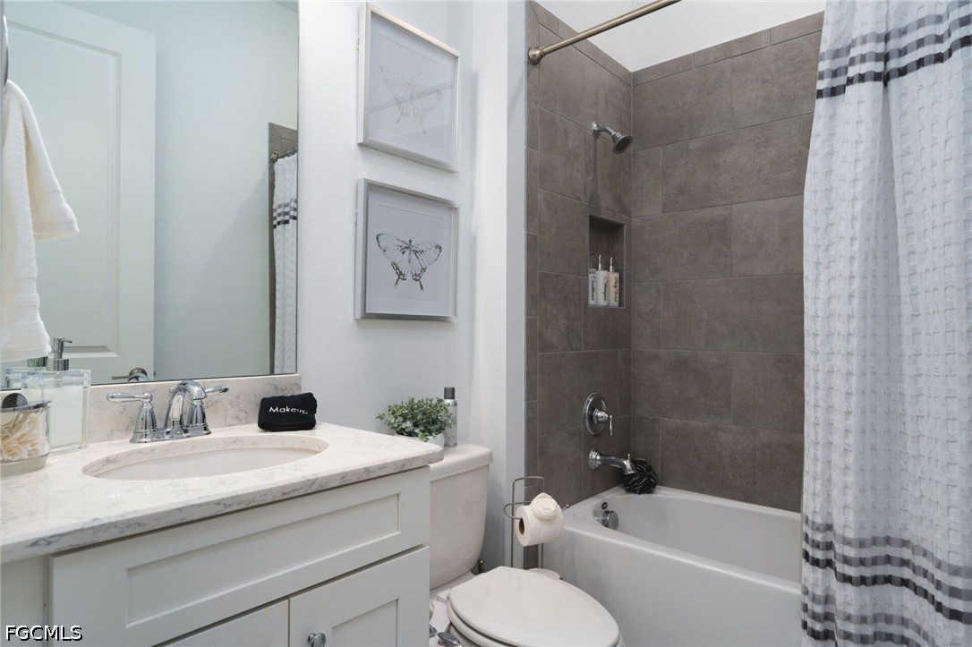 3 Bed SingleFamilyResidence for Sale in Naples, FL, $14,850 — photo 23