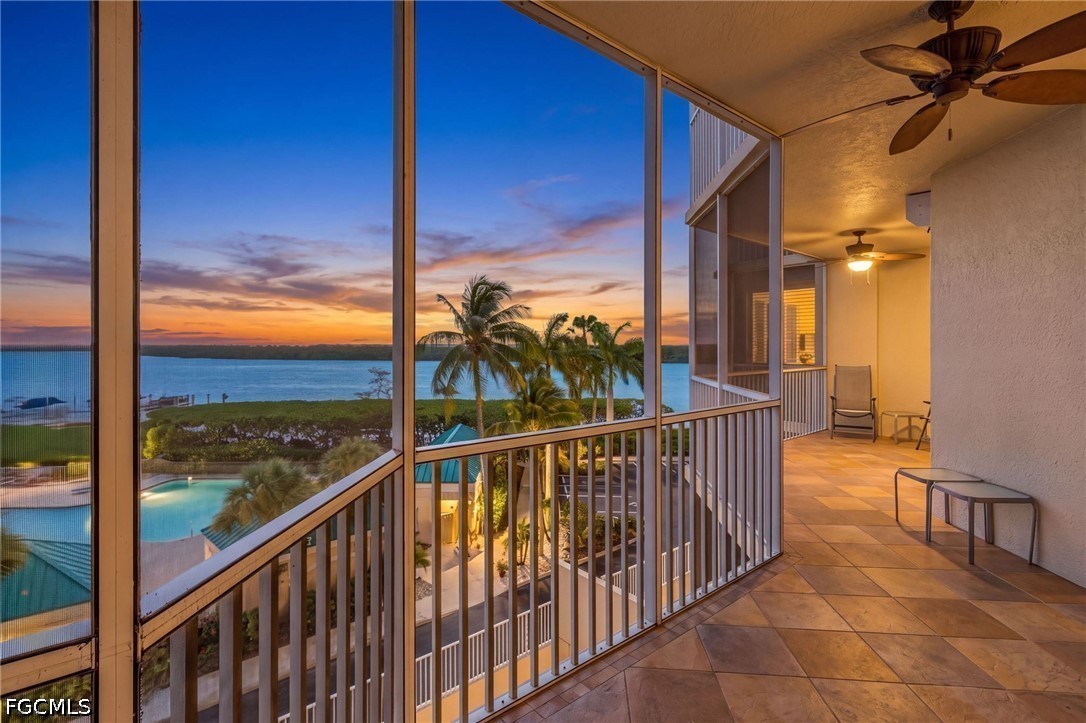 3 Bed Waterfront Home for Sale in Waterside At Bay Beach, FL — photo 23