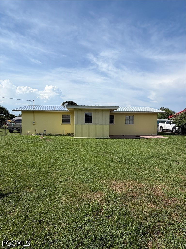3 Bed Waterfront Home for Sale in Clewiston, FL — photo 23
