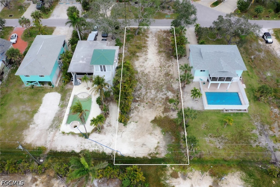 Residential for Sale in Mcphie Park, FL — photo 23