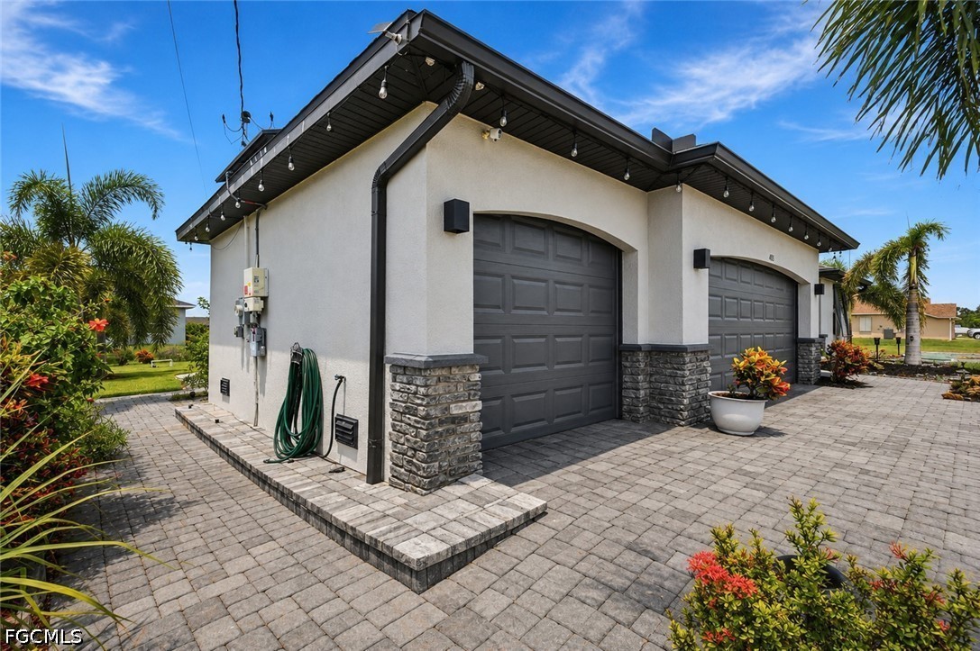 3 Bed SingleFamilyResidence for Sale in Cape Coral, FL — photo 23