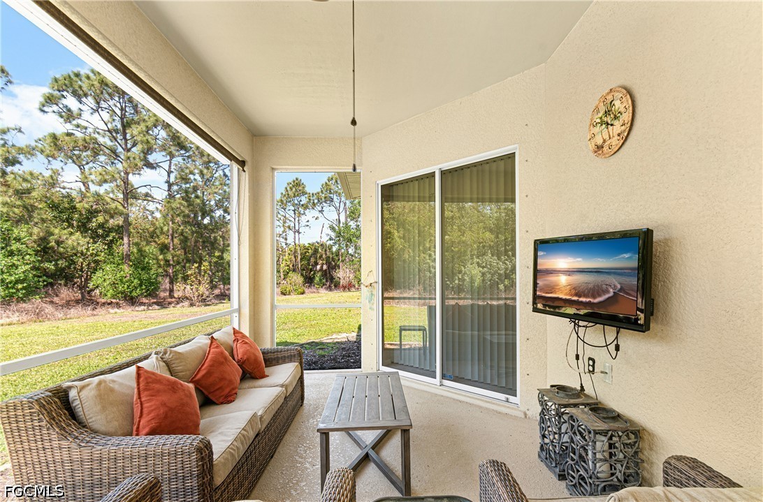2 Bed SingleFamilyResidence for Sale in Stoneybrook, FL — photo 23