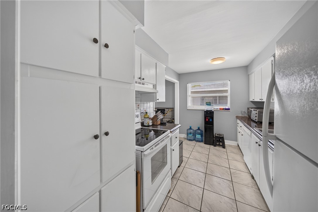 4 Bed Duplex for Sale in Cape Coral, photo 23